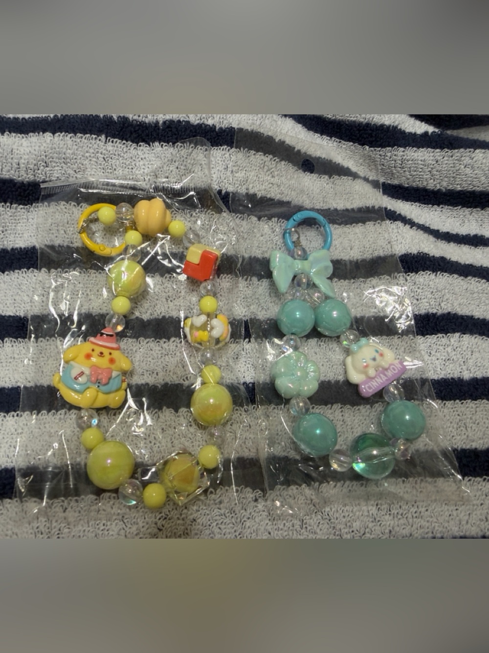 -Cute Character phone and bag Chams cinnamoroll & Pompompurin